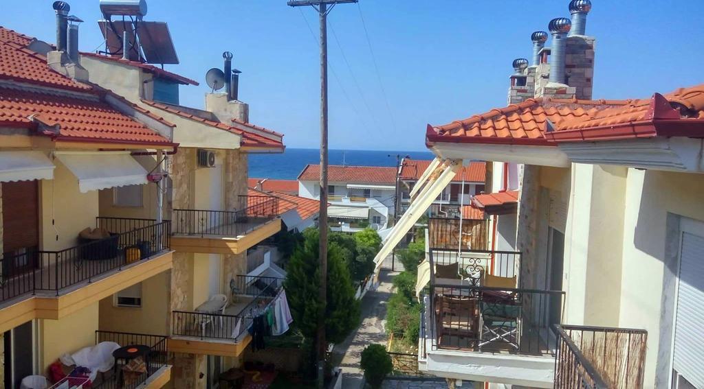 Roses Rt Apartments Skioni I Nea Skioni Luaran gambar