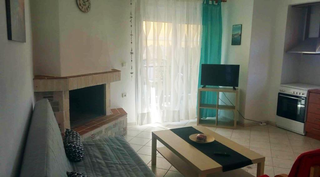 Roses Rt Apartments Skioni I Nea Skioni Luaran gambar