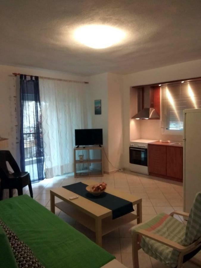 Roses Rt Apartments Skioni I Nea Skioni Luaran gambar